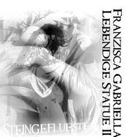 Lebendige Statue II