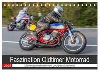 Faszination Oldtimer Motorrad - Momentaufnahmen vom Jochpass Memorial (Tischkalender 2025 DIN A5 quer), CALVENDO Monatskalender